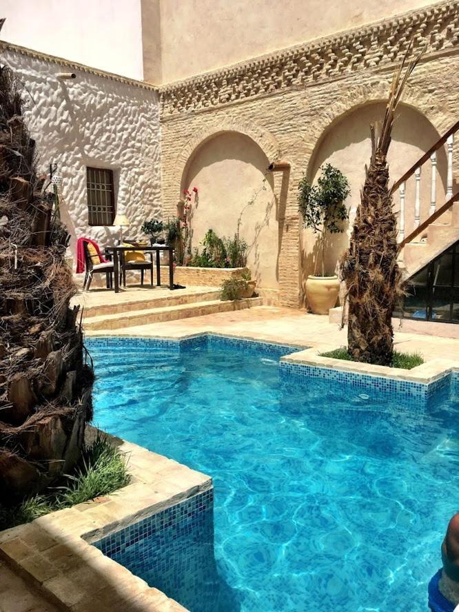 Riad Dar El Caid - Palais XIII Siecle Tozeur Eksteriør bilde